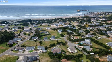 Custom Built Home Walking Distance to No Stair Beach Access! - photo 46