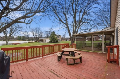 Water Front on the Main Lake! - photo 19