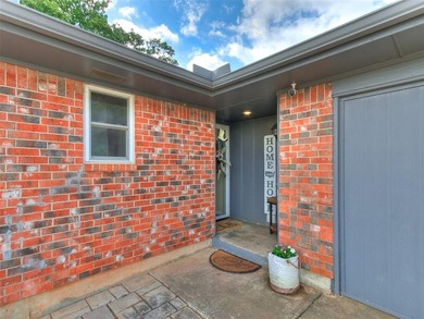 Newer HVAC and Water heater! Chickens allowed and Attwoods is 5 - photo 4