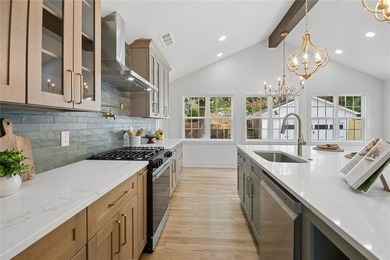 Welcome to lakeside living in East Lake Terrace. With a 180 - photo 13
