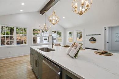 Welcome to lakeside living in East Lake Terrace. With a 180 - photo 14