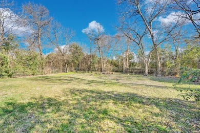 Come home to this peaceful neighborhood located directly across - photo 21