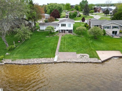 Lake Home For Sale in Lake Isabella, Michigan