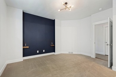 Welcome home to this beautifully maintained 3-bedroom, 2.5-bath - photo 21