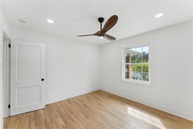 Welcome to lakeside living in East Lake Terrace. With a 180 - photo 24