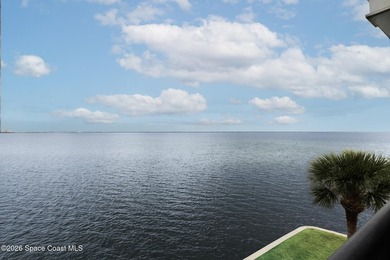 SELLER MOTIVATED!! LIVING THE DREAM! GATED WATERFRONT CONDO - photo 33