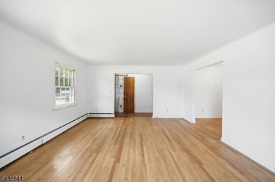 Opportunity Awaits in Upper Greenwood Lake! This 3 bedroom, 1.5 - photo 7
