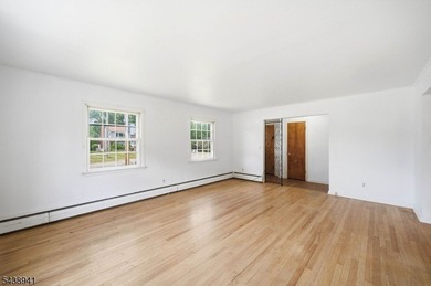 Opportunity Awaits in Upper Greenwood Lake! This 3 bedroom, 1.5 - photo 8