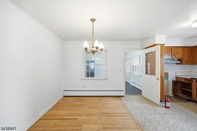 Opportunity Awaits in Upper Greenwood Lake! This 3 bedroom, 1.5 - photo 10