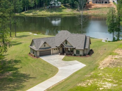 Lake Home For Sale in Huntingdon, Tennessee