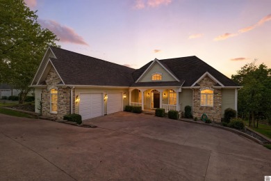 Lake Home For Sale in Grand Rivers, Kentucky