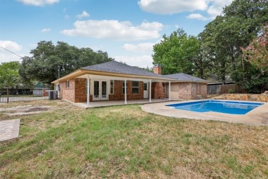 Eagle Mountain Lake Home For Sale in Azle Texas