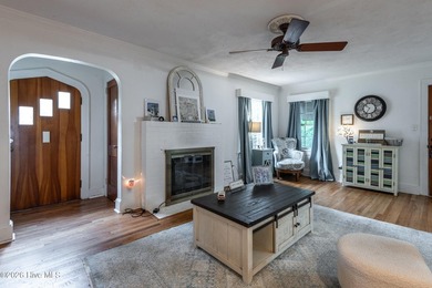 Students, Investors, families, etc . This location is prime for - photo 12