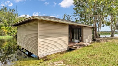 Are you looking for a completely remodeled lakefront home on 5 - photo 12