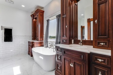 Welcome to a Once-in-a-Lifetime Luxury Country Estate-Where - photo 13