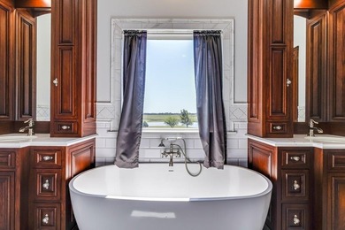 Welcome to a Once-in-a-Lifetime Luxury Country Estate-Where - photo 14