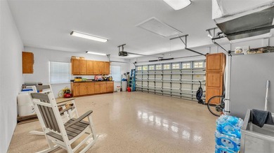 Are you looking for a completely remodeled lakefront home on 5 - photo 46