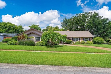 Lake Home For Sale in Orlando, Florida