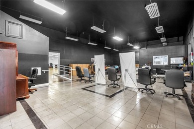 505 S Main Street presents a rare opportunity to acquire a - photo 12