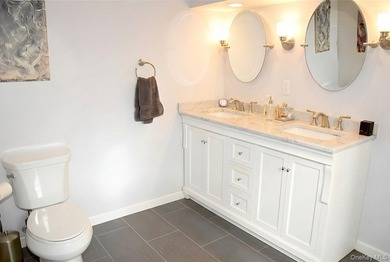 Perfectly appointed on a quiet country lane in desirable Locust - photo 14
