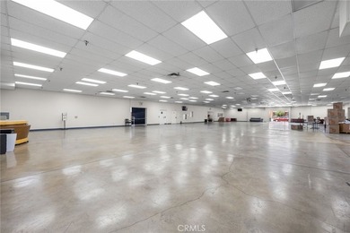 505 S Main Street presents a rare opportunity to acquire a - photo 17