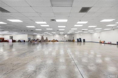 505 S Main Street presents a rare opportunity to acquire a - photo 20