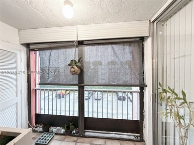 Well-maintained and spacious 2-bedroom, 2-bathroom condo located - photo 21