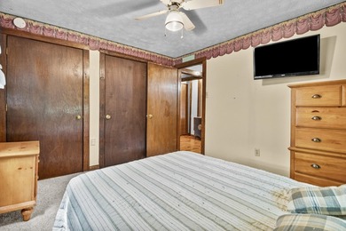 Welcome to this charming 3-bedroom, 2-bath cottage-style home - photo 23
