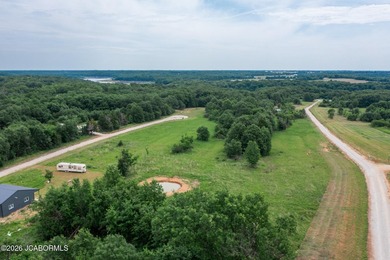 These Mark Twain Lake acreage lots are located along the - photo 24