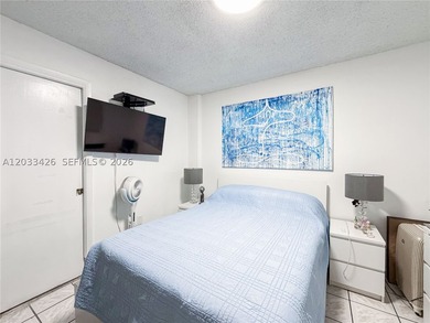 Well-maintained and spacious 2-bedroom, 2-bathroom condo located - photo 24