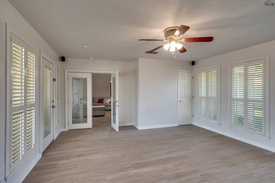 Updated 3-bed, 2-bath home on cul-de-sac with 2 living areas - photo 24