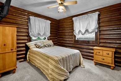 Welcome to this charming 3-bedroom, 2-bath cottage-style home - photo 34