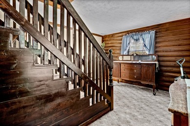 Welcome to this charming 3-bedroom, 2-bath cottage-style home - photo 37