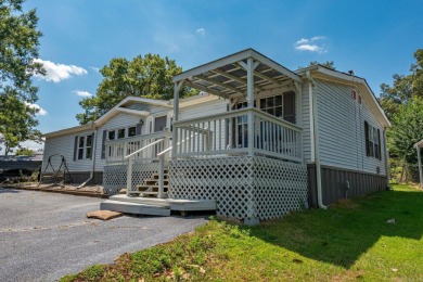 Lake Home For Sale in Hot Springs, Arkansas