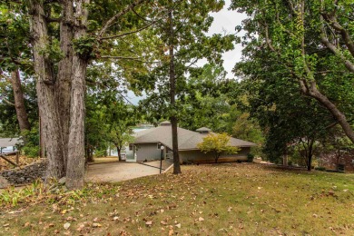 Lake Home For Sale in Cherokee Village, Arkansas