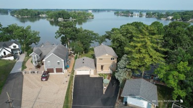 Lake Home Sale Pending in Fox Lake, Illinois