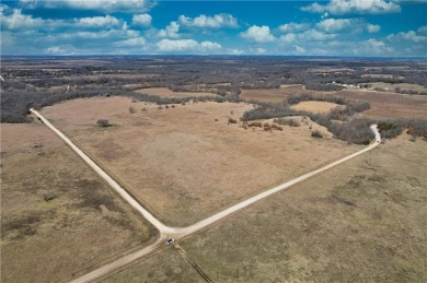 Lake Acreage For Sale in Moran, Kansas