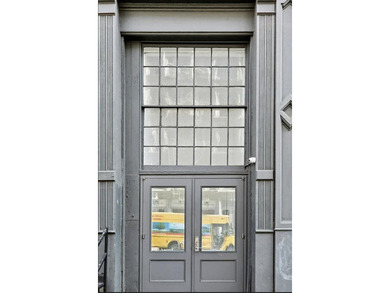 A true white canvas in the heart of SoHo, ready to be completely - photo 11