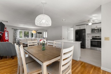 Welcome to 7 Openfield Road! This beautifully updated South - photo 20