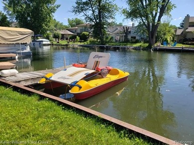 Sylvan Lake Canal front 3 bedroom is ready for a new owner - photo 9
