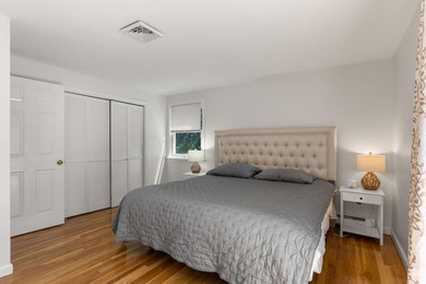Welcome to 7 Openfield Road! This beautifully updated South - photo 30