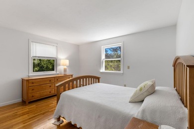 Welcome to 7 Openfield Road! This beautifully updated South - photo 32