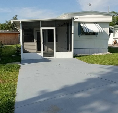 Lake Tracy Home For Sale in Haines City Florida