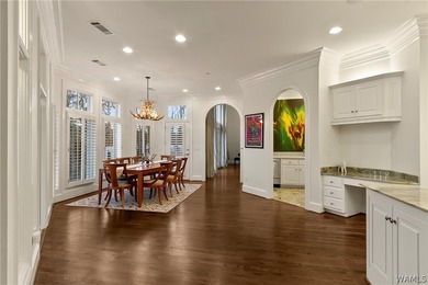 Extraordinary private estate located on nearly 2 acres of - photo 24