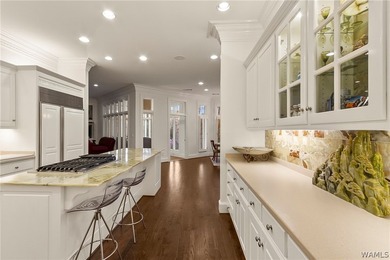 Extraordinary private estate located on nearly 2 acres of - photo 31