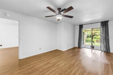 One or more photo(s) has been virtually staged. LOCATION - photo 33