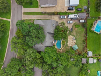 Welcome to this spacious 4-bedroom, 3-bath home in the heart of - photo 34