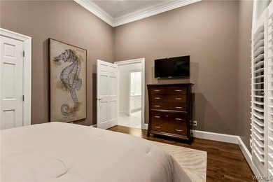 Extraordinary private estate located on nearly 2 acres of - photo 48