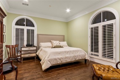 Extraordinary private estate located on nearly 2 acres of - photo 50