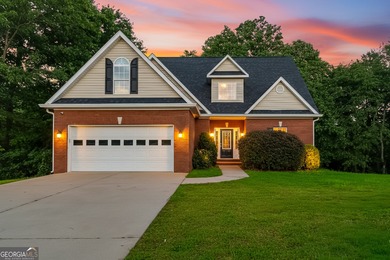 Lake Lanier Home Sale Pending in Gainesville Georgia